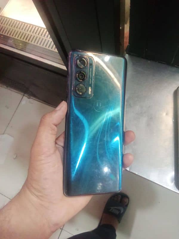 Motorola edge 2021 0