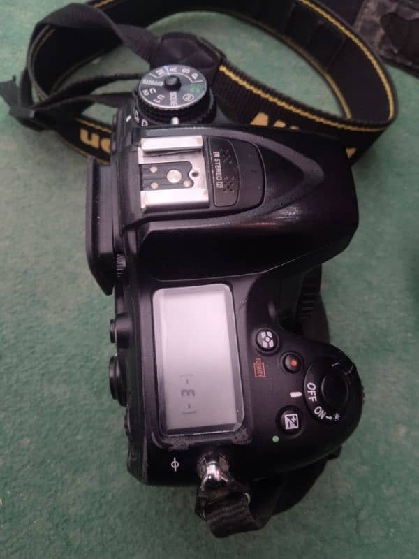 Nikon D7100 for sale 2