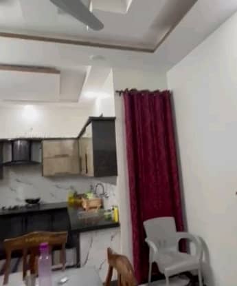 Prime Location 120 Square Yards Upper Portion For sale In Rs. 12000000 Only 6