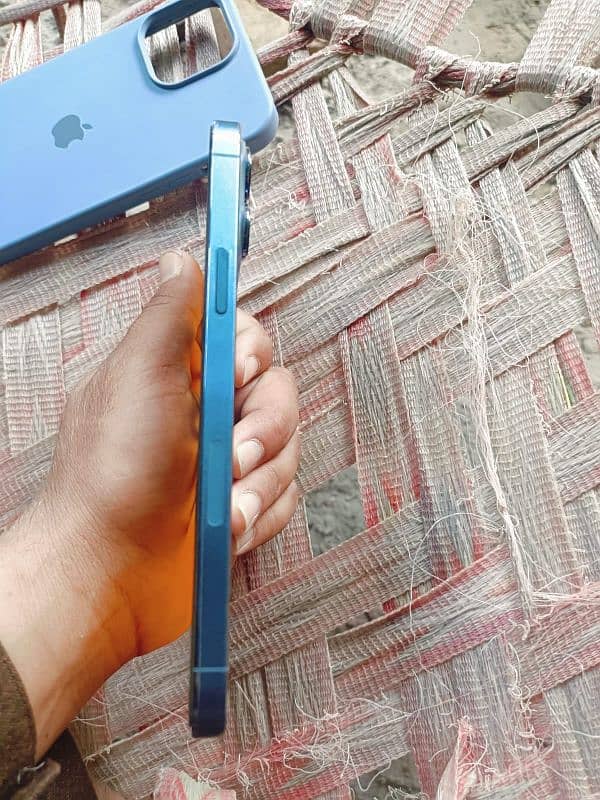 iPhone 13 Pro Max jv 2