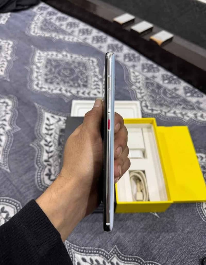 Poco F2pro 4