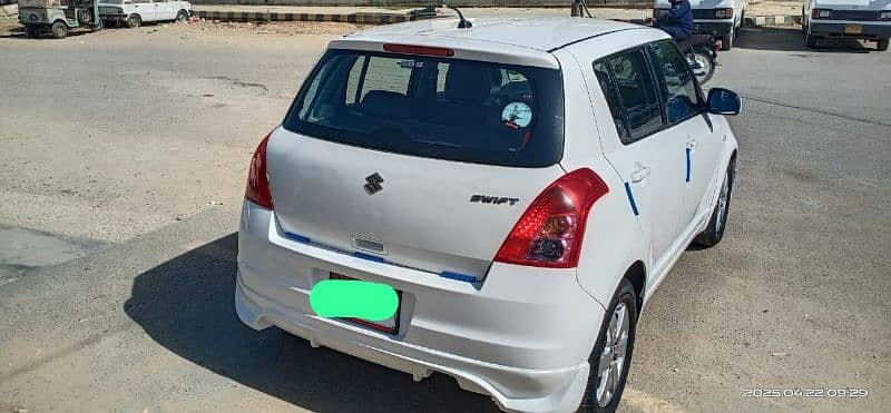 Suzuki Swift 2012 5