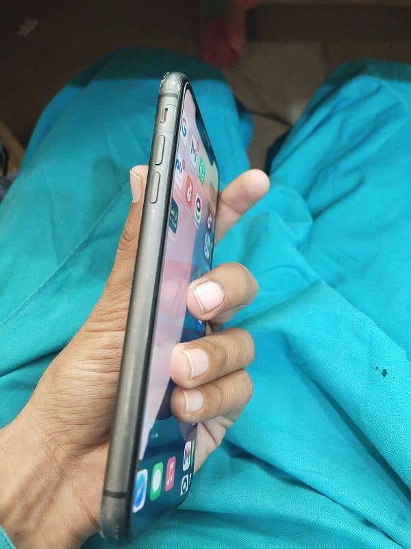 iphone 11 Jv full sim time 5