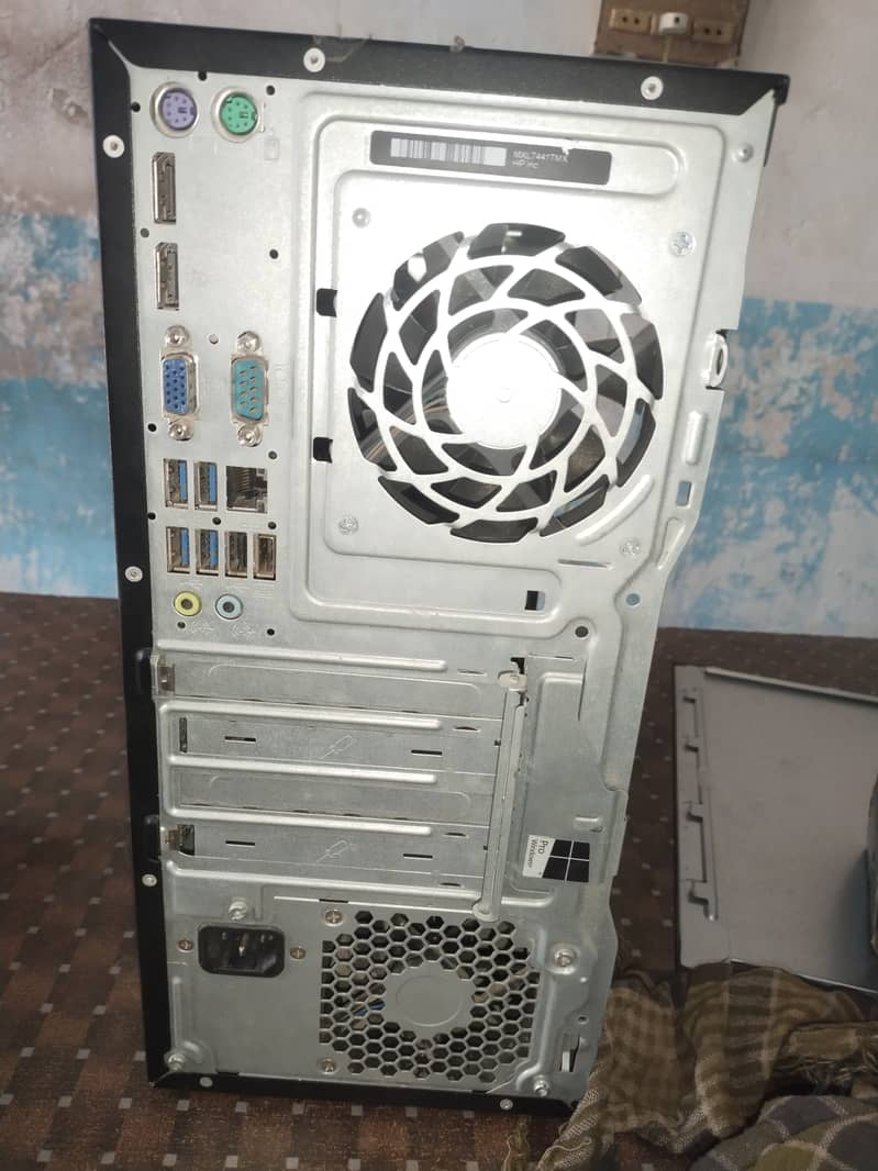 HP EliteDesk 705 G3  MT Powerful Desktop with SSD AMD PRO A12 4