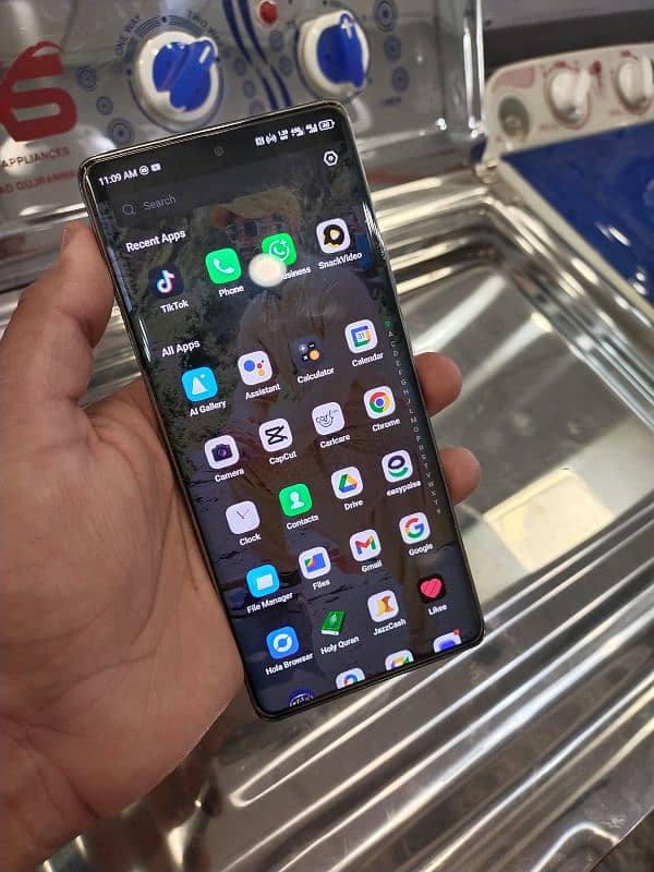 Infinix ot 50 pro plus . . 03057167686 1