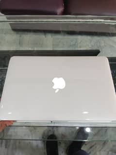 MacBook