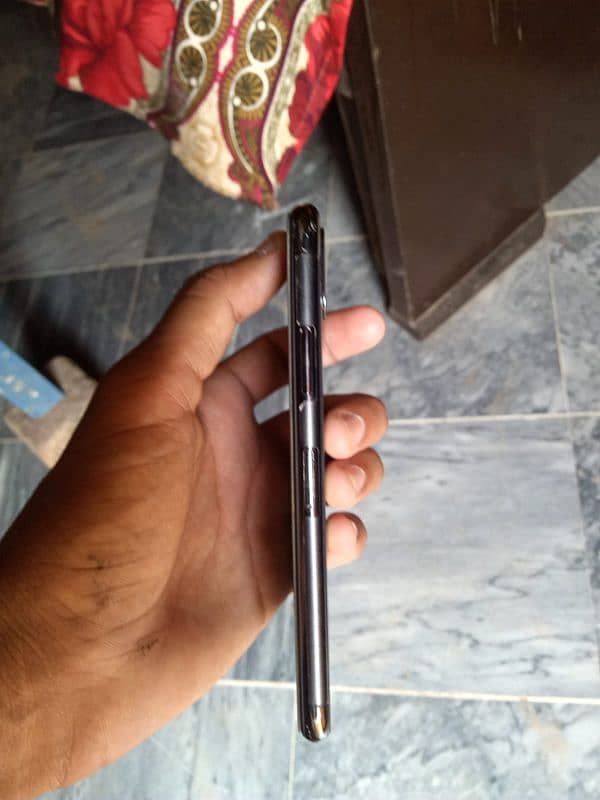 iPhone x 64 gb non pta 4