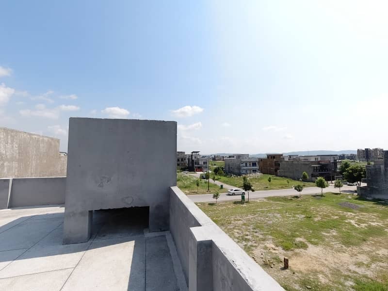 7 Marla Brand New House Available For Sale. In Multi Gardens MPCHS B-17 Block E Islamabad. 15
