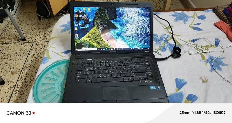 Compaq Core I-3 2nd gen 3