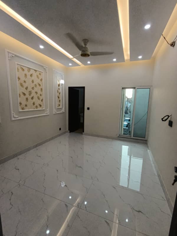 5 Marla brand new house for sale in cavalry ground Ext officer colony 6