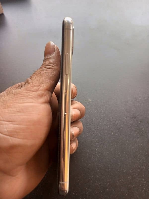 I phone x non pta  bypass 64gb 4