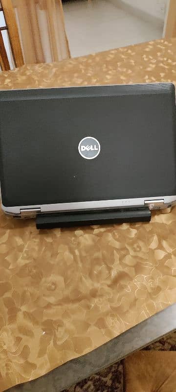 core I5 3rd Generation 6 GB Ram 128 GB SSD 0