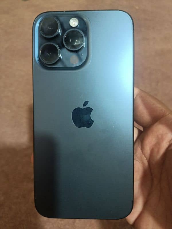 Must sell today Iphone 15 pro mix jv- Great price 0