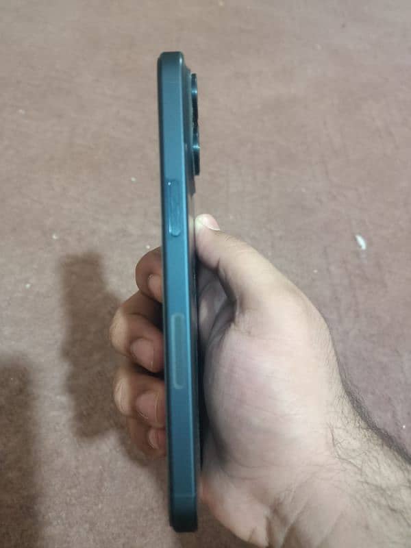 Must sell today Iphone 15 pro mix jv- Great price 2