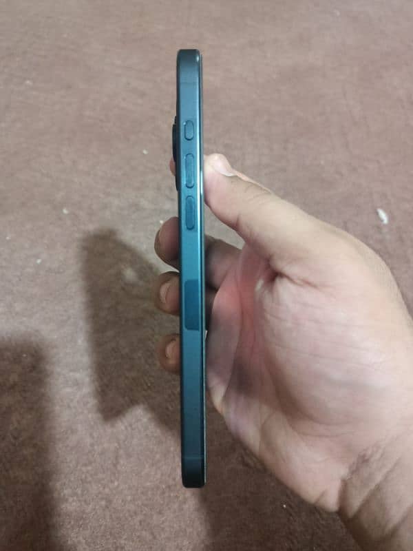 Must sell today Iphone 15 pro mix jv- Great price 3