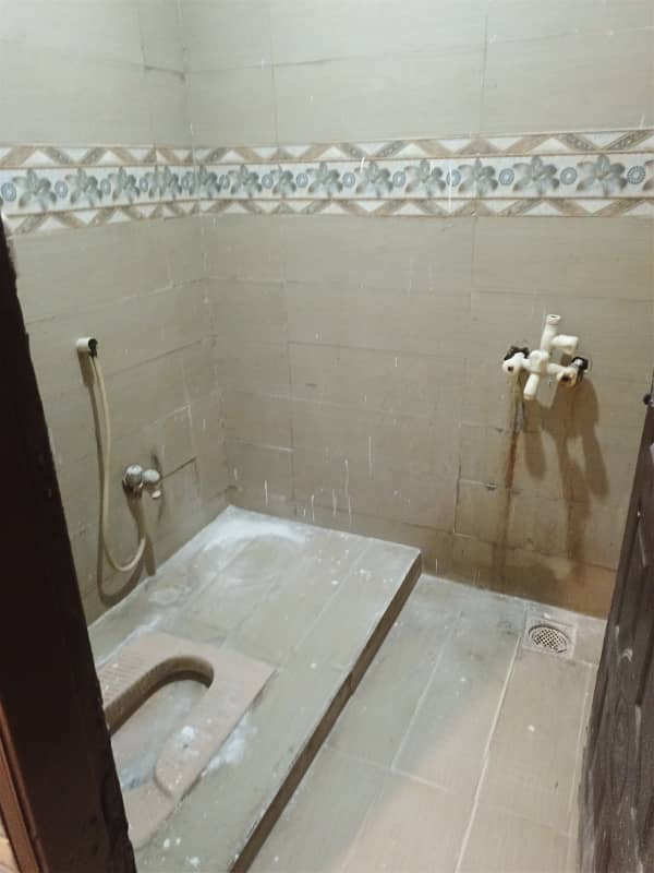 Ground Flat For Sale 31G Korangi Crossing Karachi 4