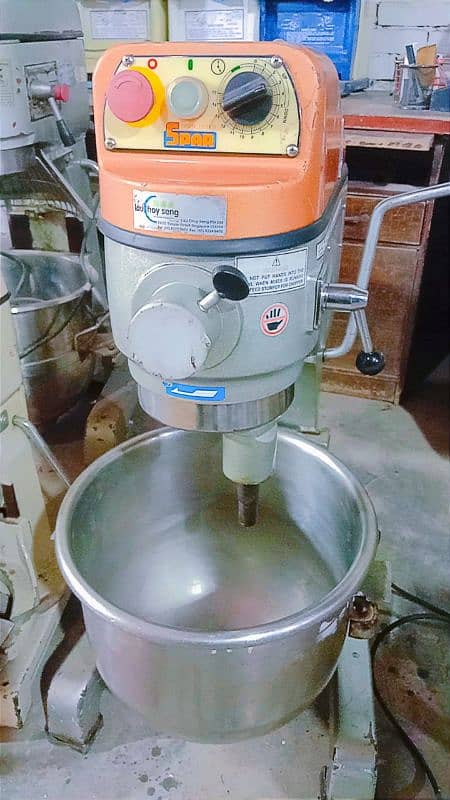 dough mixer 7kg 1