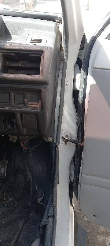 Mehran 2011 model. Karachi number. Water dropping engine. 03273708561 2