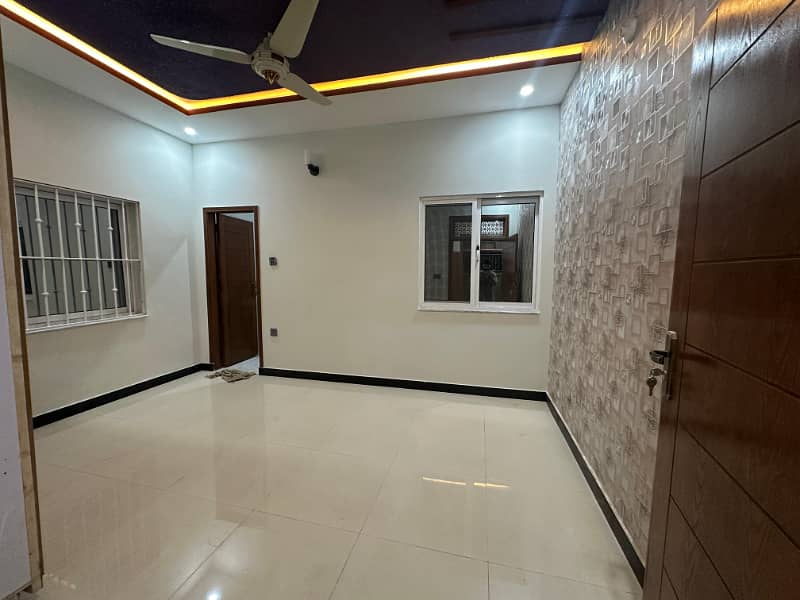 5 Marla Upper Portion Availble For Rent In H 13 4
