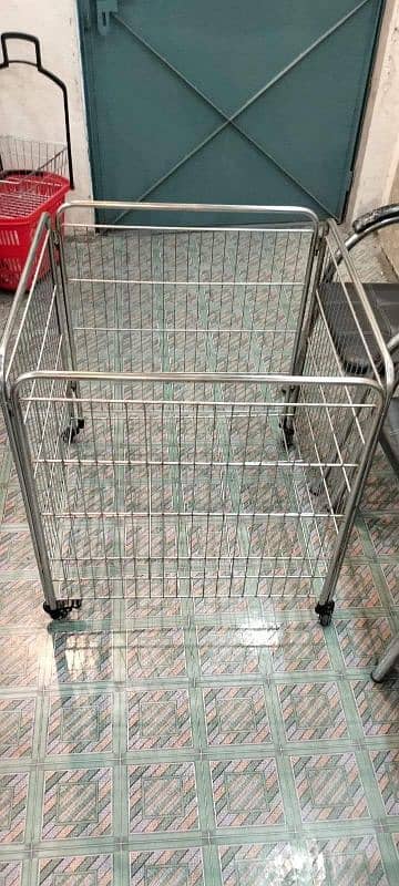 wall racks,center racks,cash counter,shopping trolley,baskits 7