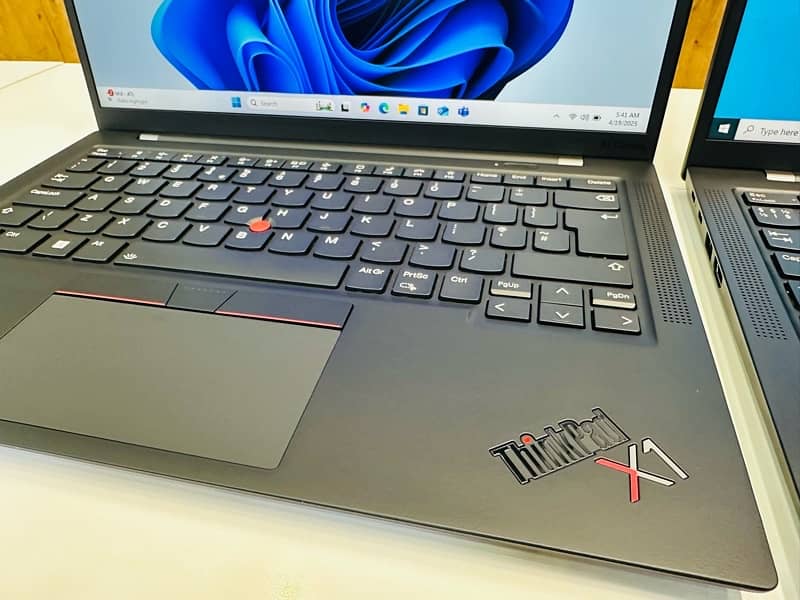 THINKPAD X1-CARBON | 13-Gen | Intel Core i7 | 32GB With 512 GB 2