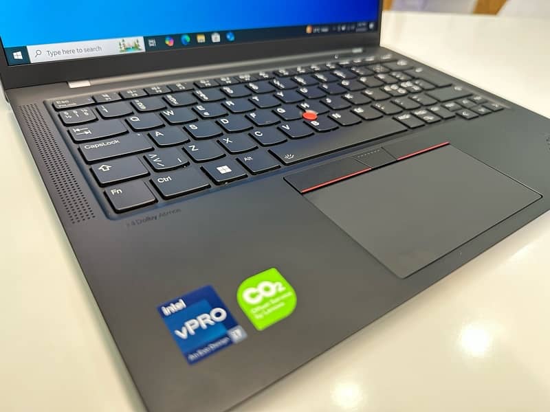 THINKPAD X1-CARBON | 13-Gen | Intel Core i7 | 32GB With 512 GB 4