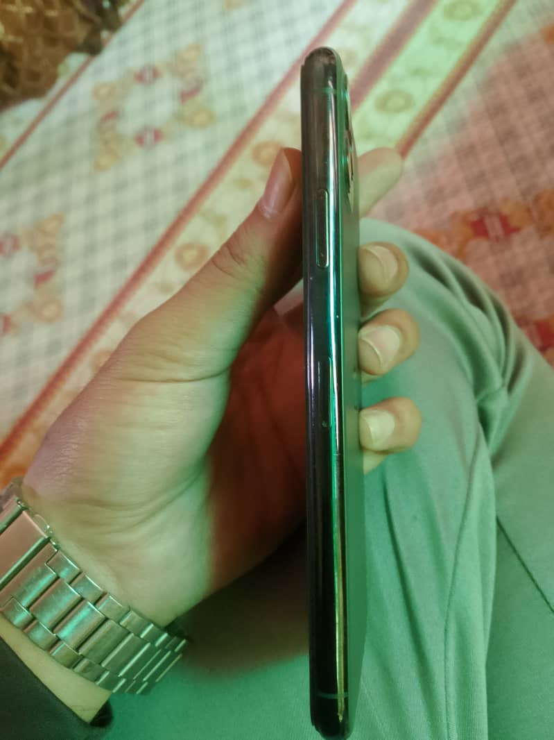 Iphone 11 pro max Dual pta approved 4