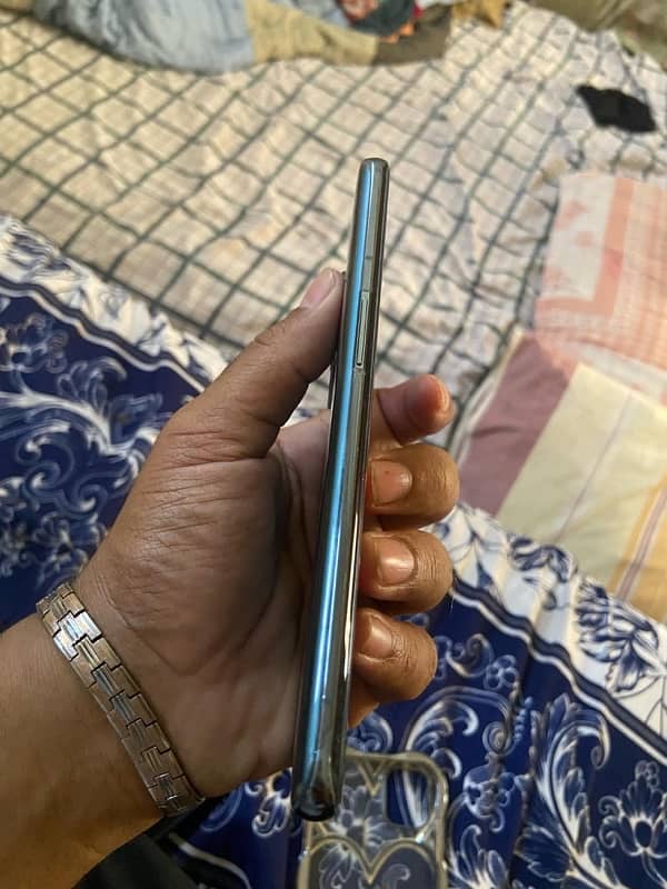 one plus 9 pro lush condition 3