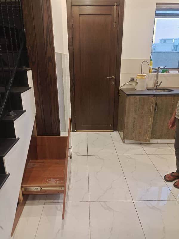 5 MARLA FURNISHED HOUSE AVAILABLE FOR RENT IN DHA RAHBER 11 SECTOR 2 7