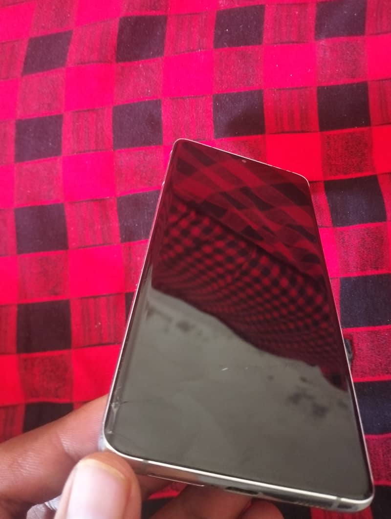 Samsung Mobile S21 Ultra 3