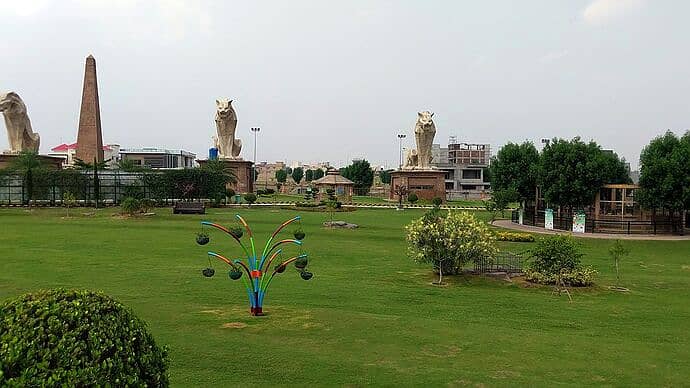 1 Kanal Residential Plot In K Block Street 25 Available For Sale 2