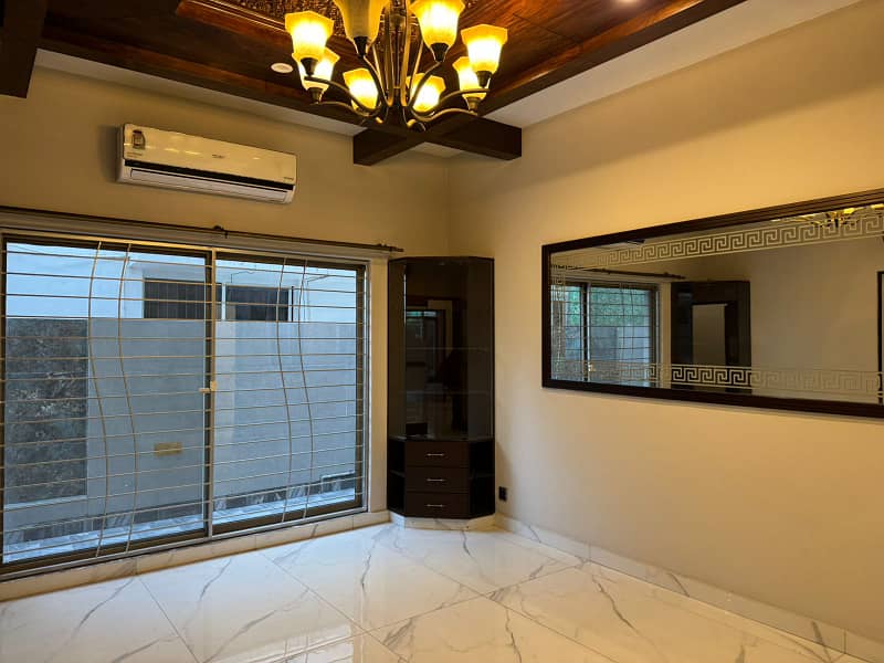 01 Kanal Modern Design House For Rent In DHA Phase 1 Lahore. Good Location 1