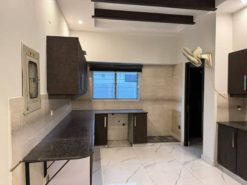 01 Kanal Modern Design House For Rent In DHA Phase 1 Lahore. Good Location 9