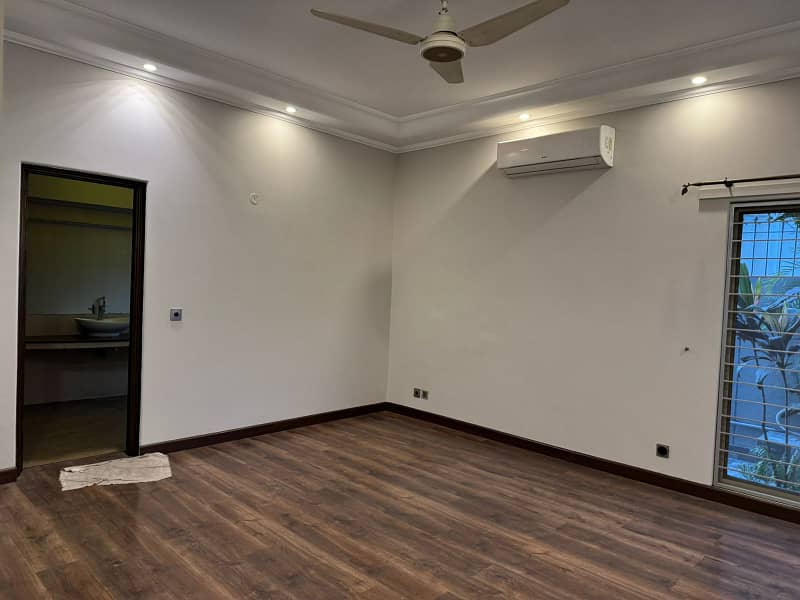 01 Kanal Modern Design House For Rent In DHA Phase 1 Lahore. Good Location 15
