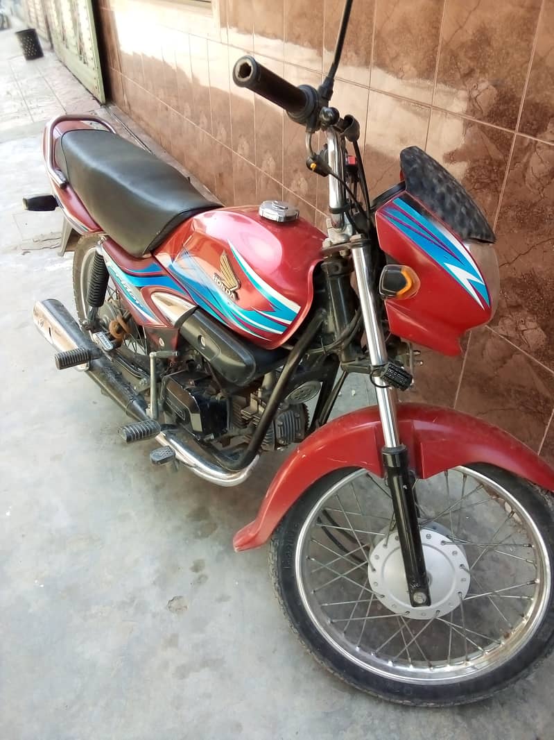 Honda Pridor 2018 0
