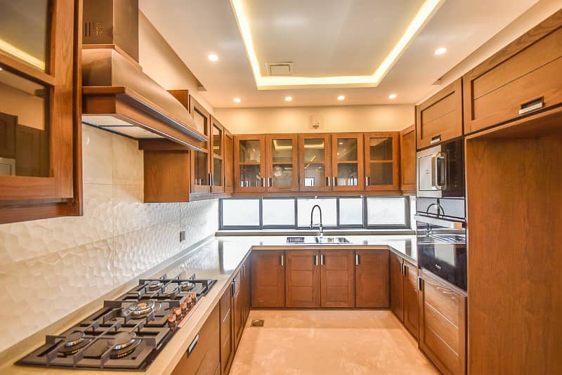 With Basement 1 Kanal Brand New Lavish Bungalow For Sale On Top Location of Phase 7 DHA Lahore 5