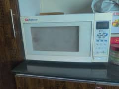 DW 162H in good condition. . . . There is some problem with the panel.