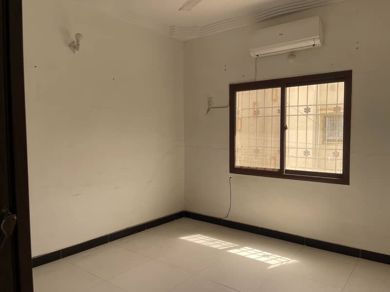 1st Floor For Sale Gulshan-E-Iqal 4A 4