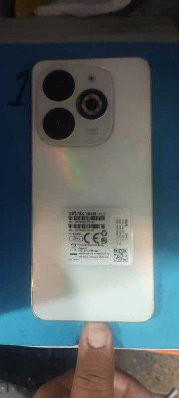 Infinix smart 8 pro 0
