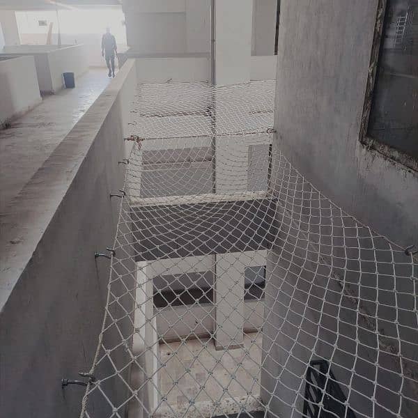 cricket nets and sifte nets available 7