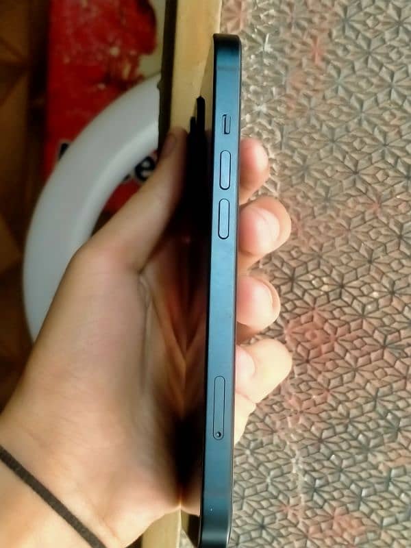 iphone 13 jv 128gb midnight blue in warranty--5/2/2026 4