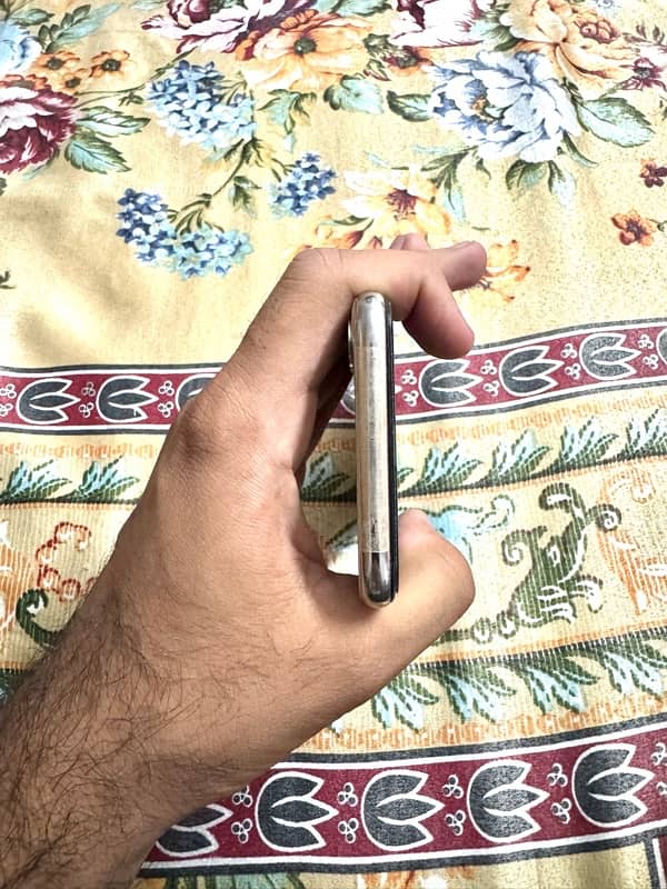 iphone x 256gb official PTA APPROVED 3