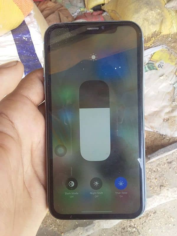 iPhone xr 128 gb 5