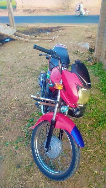 Honda priedor 21 model red color 1