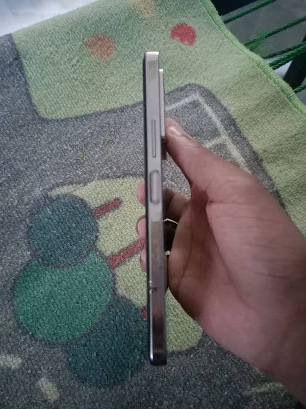 Infinix Note 30 Pro 8+8GB RAM AND 256GB ROM 3