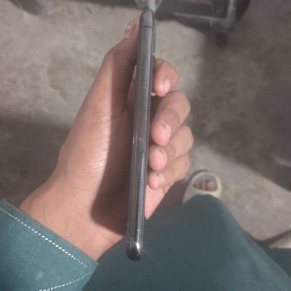 I phone x 64 gb bypass 2
