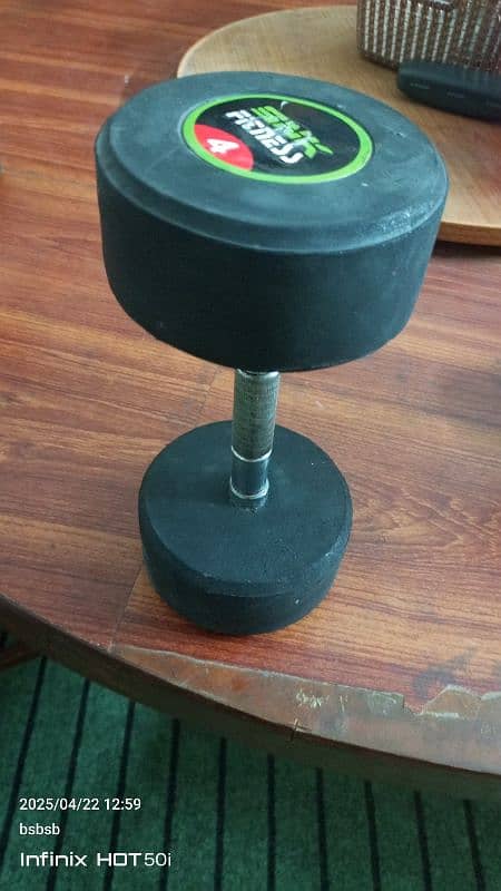Dumbell of different size available 0