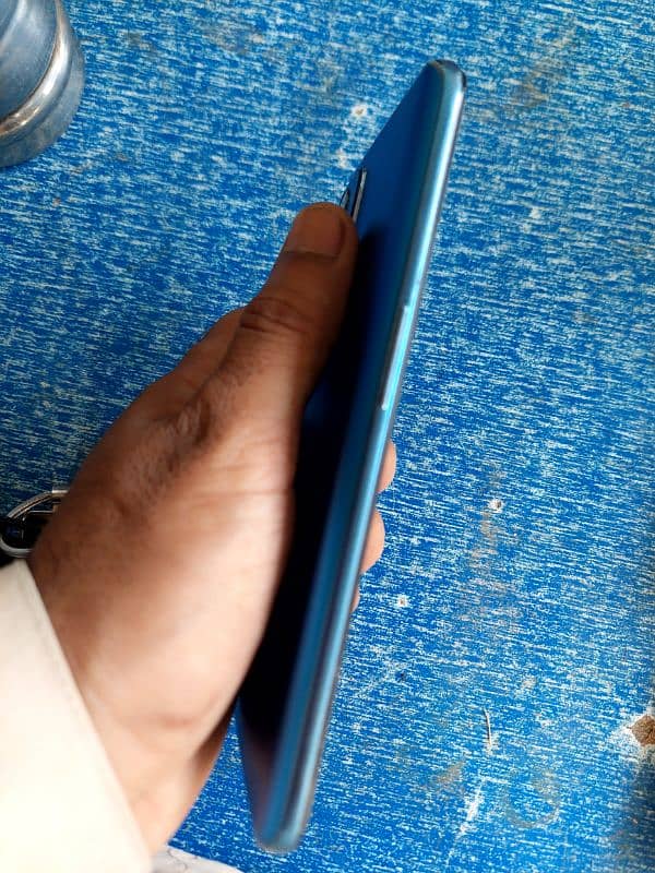 one plus 9 12Gb 256 10by 10 condition dual Sim 03126569799 4