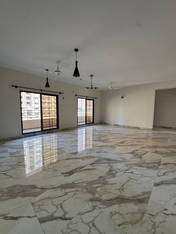 Ground floor 3 Bedroom Apartment for sale 5