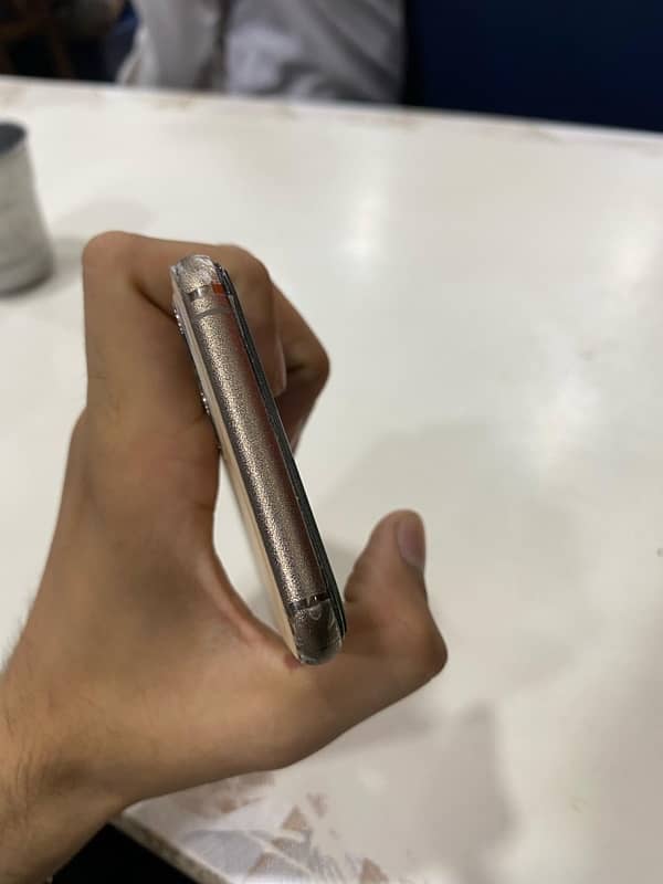 i phone 11 pro golden 256gb 03268750885 3